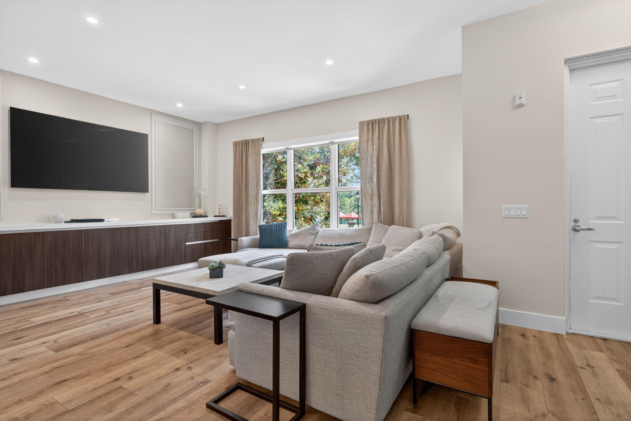 WILTON STATION RES CONDO - Residential