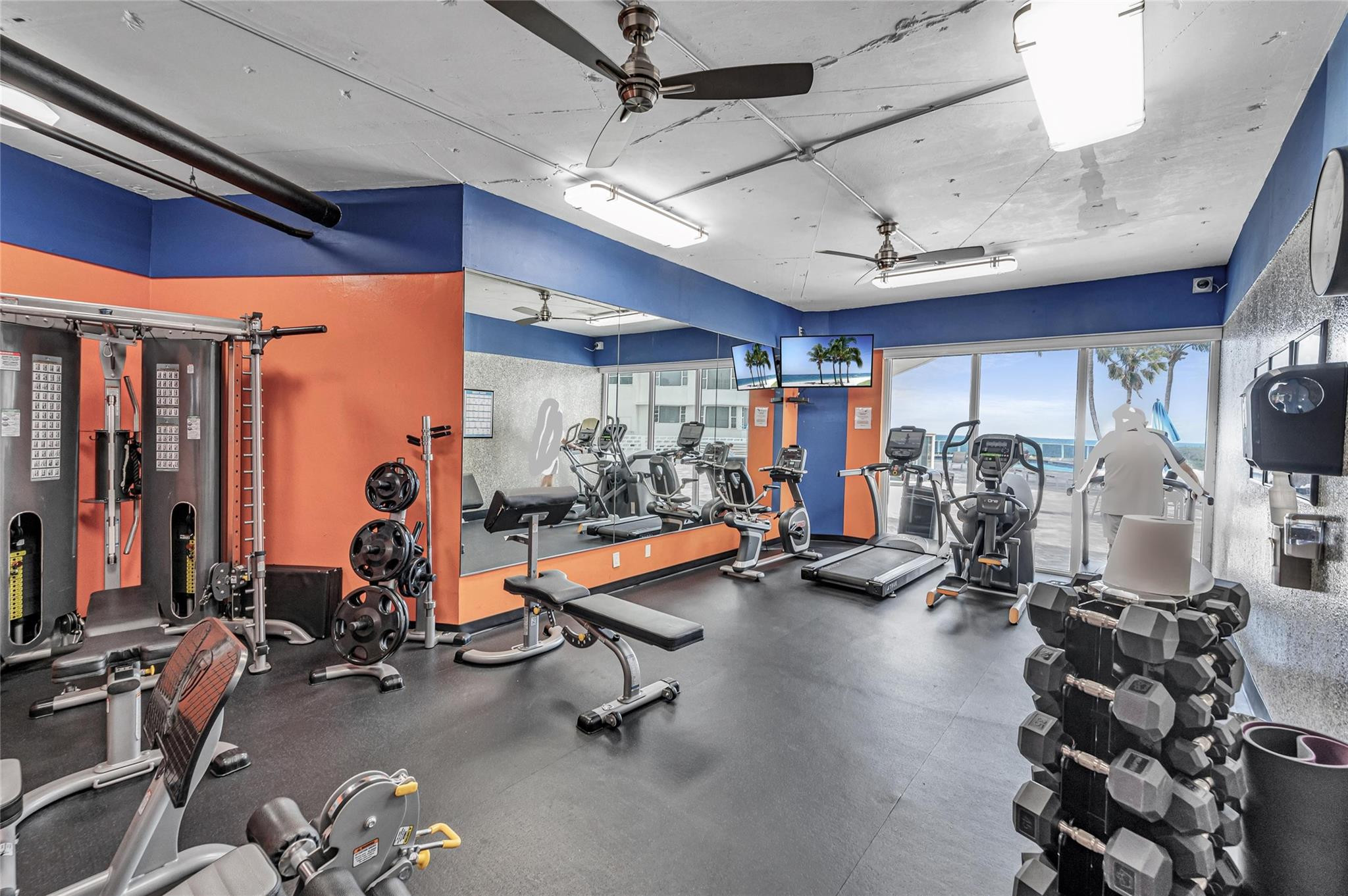 Royal Ambassador - Residential