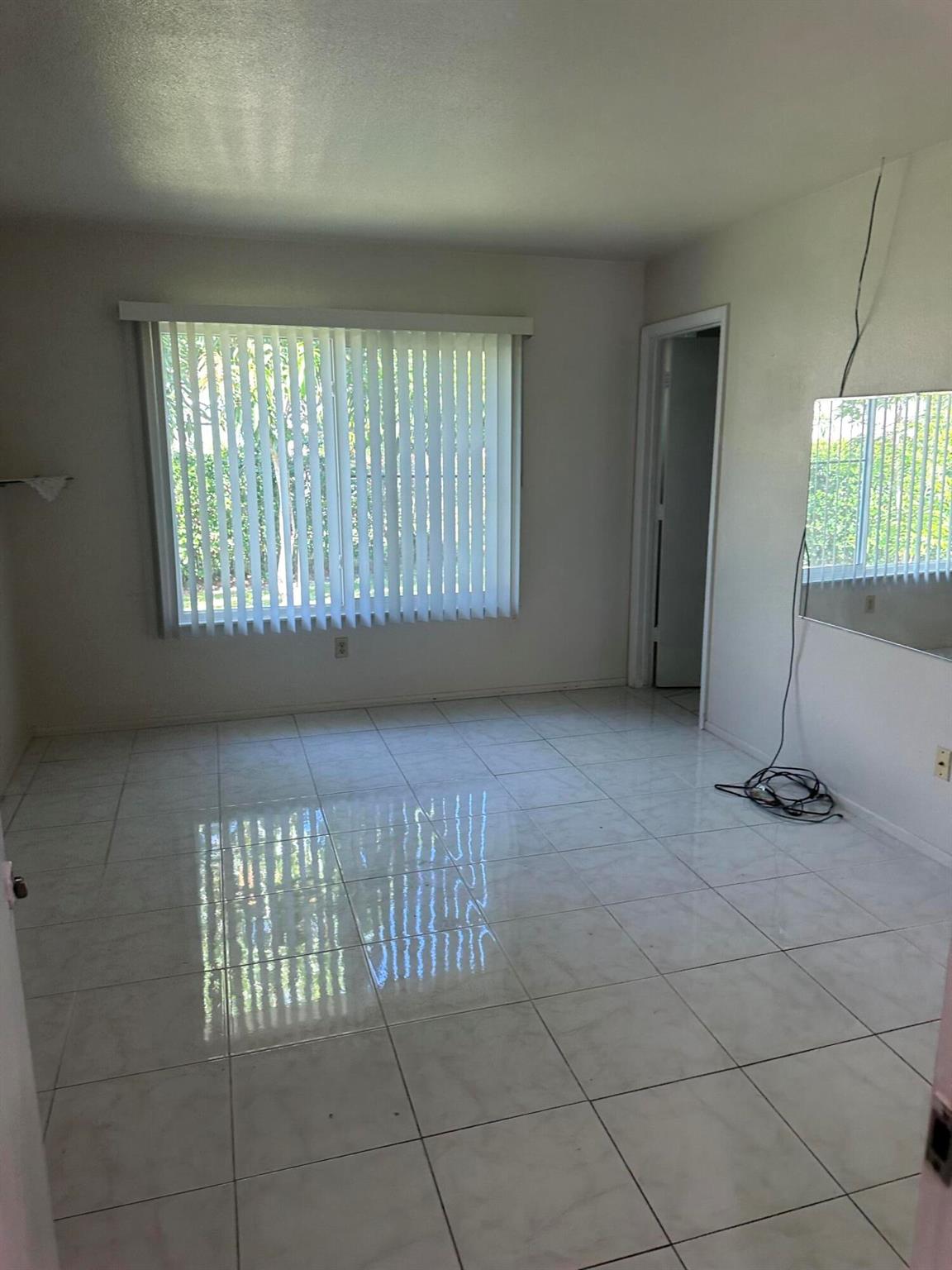 PORT ST LUCIE SECTION 49 - Residential Lease