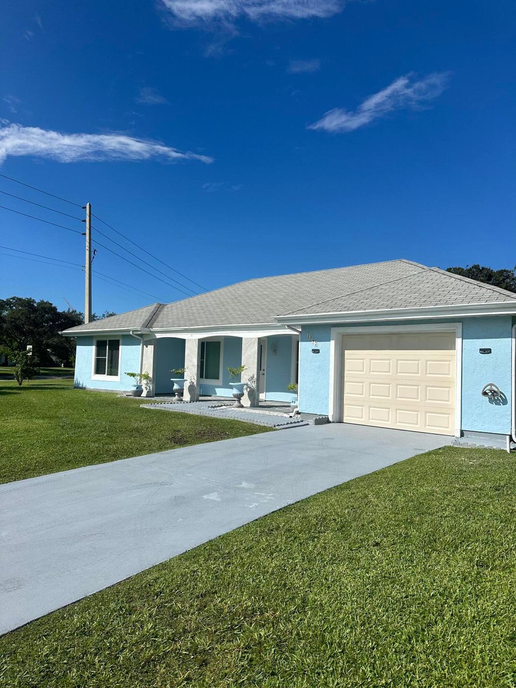 Photo of 1592 SE Burning Court, Port Saint Lucie, FL 34952 (MLS # R11134108)