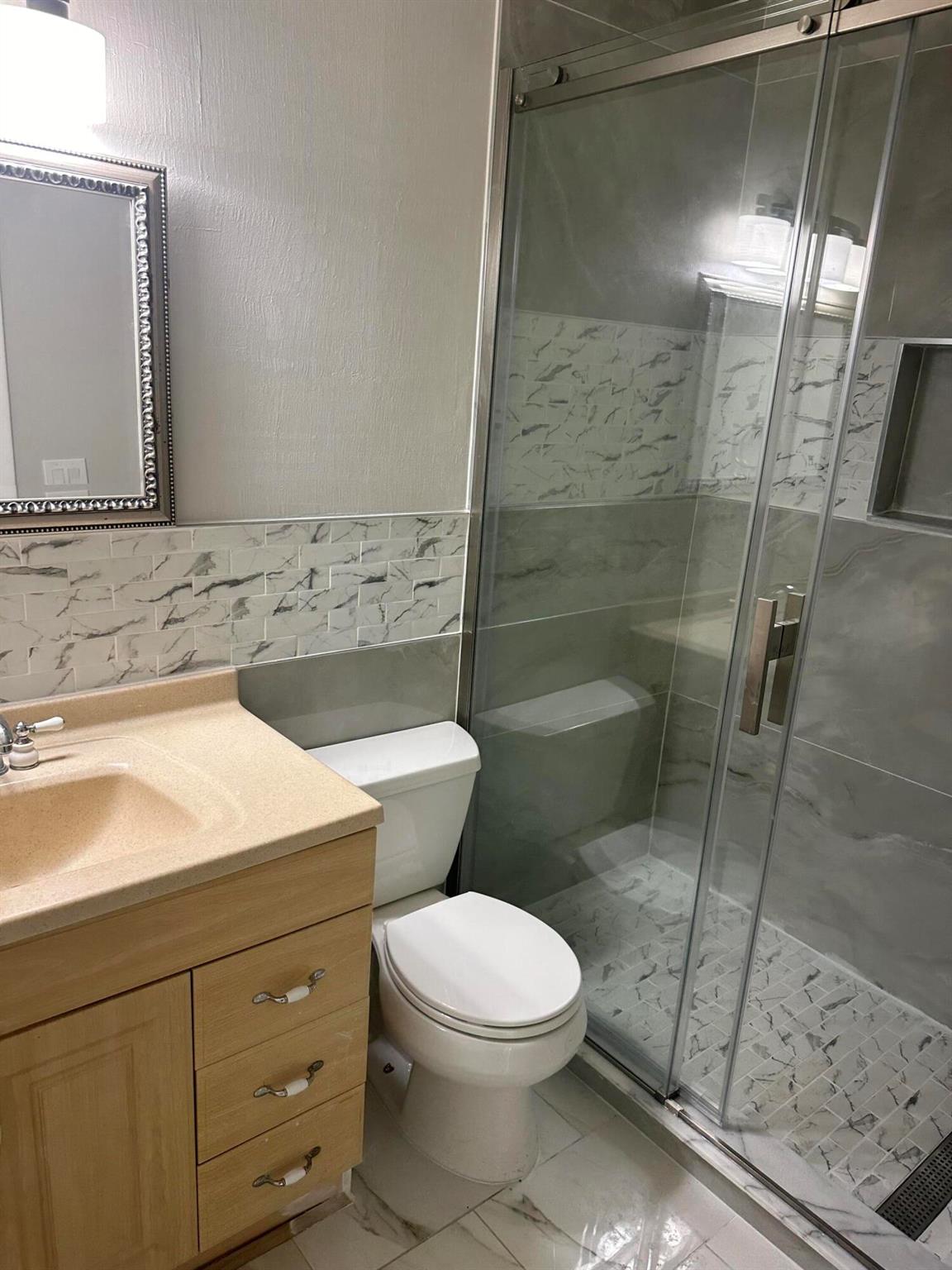 PORT ST LUCIE SECTION 49 - Residential Lease