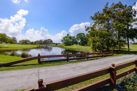 A home in Port St Lucie