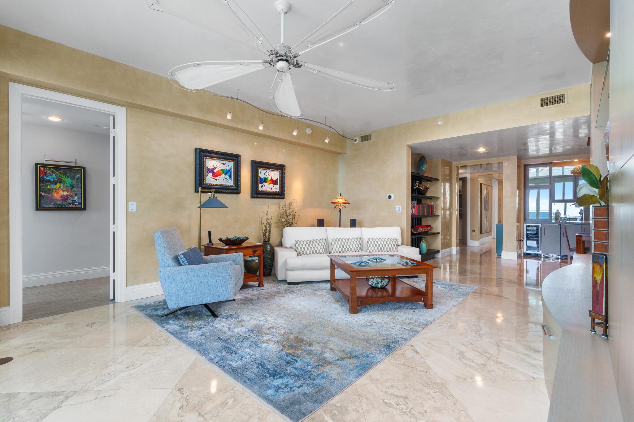 AQUAZUL CONDO - Residential