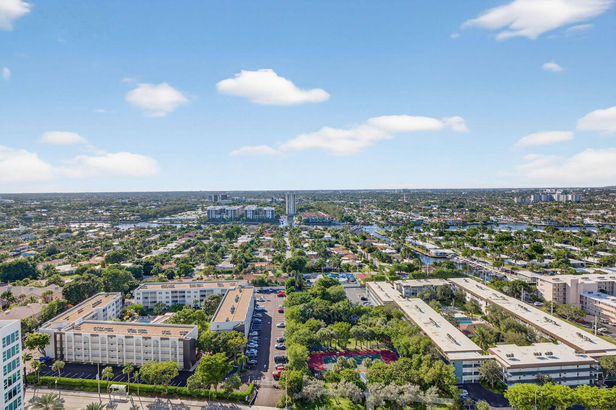 AQUAZUL CONDO - Residential