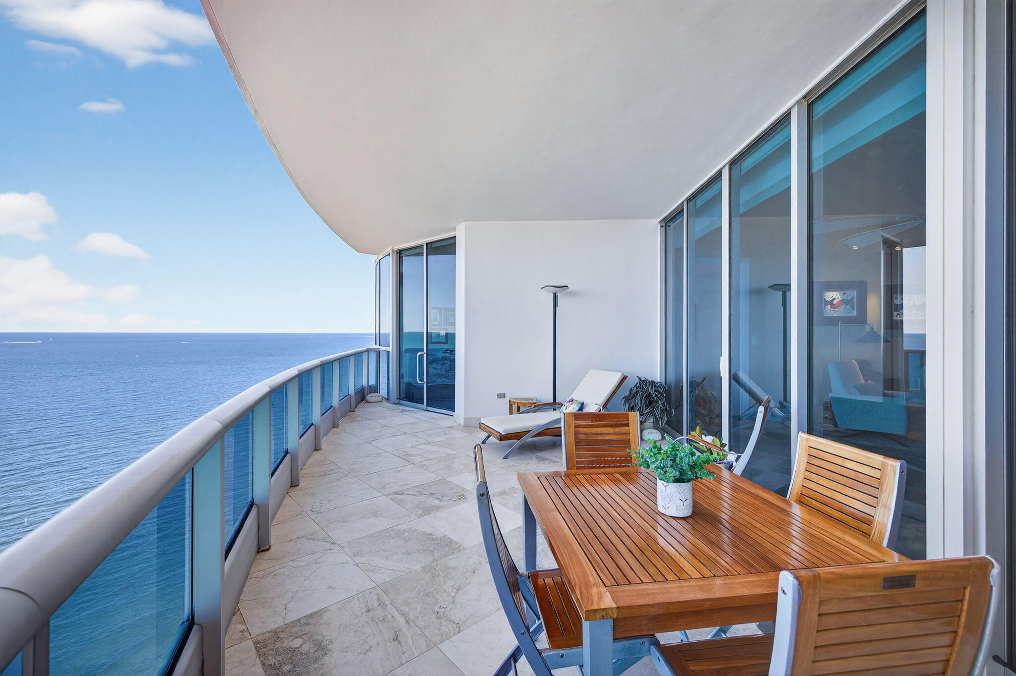 AQUAZUL CONDO - Residential