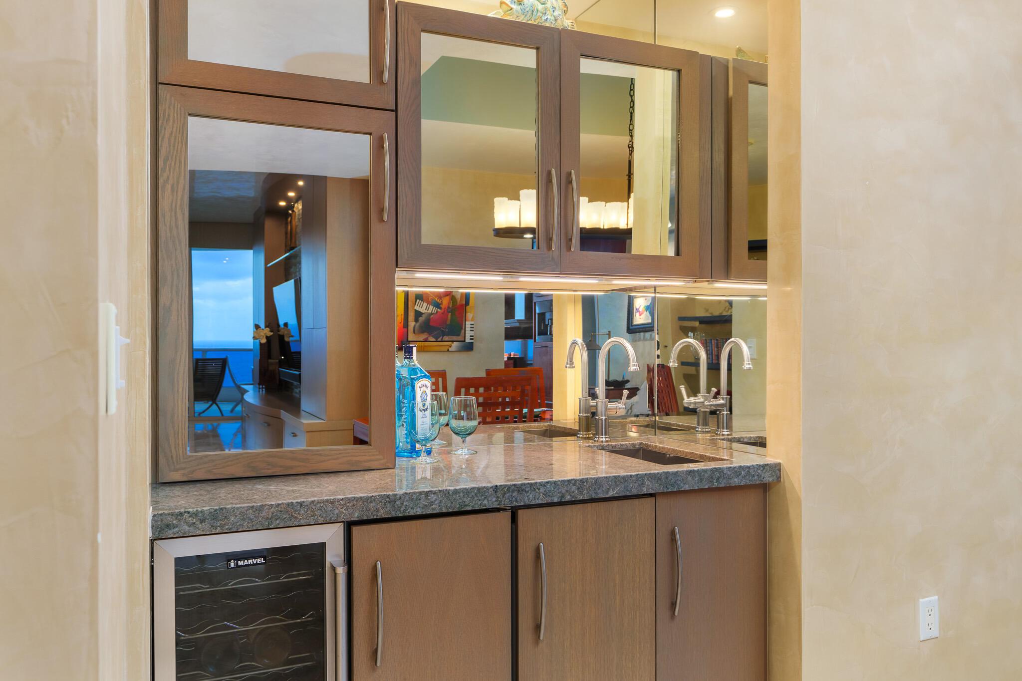 AQUAZUL CONDO - Residential