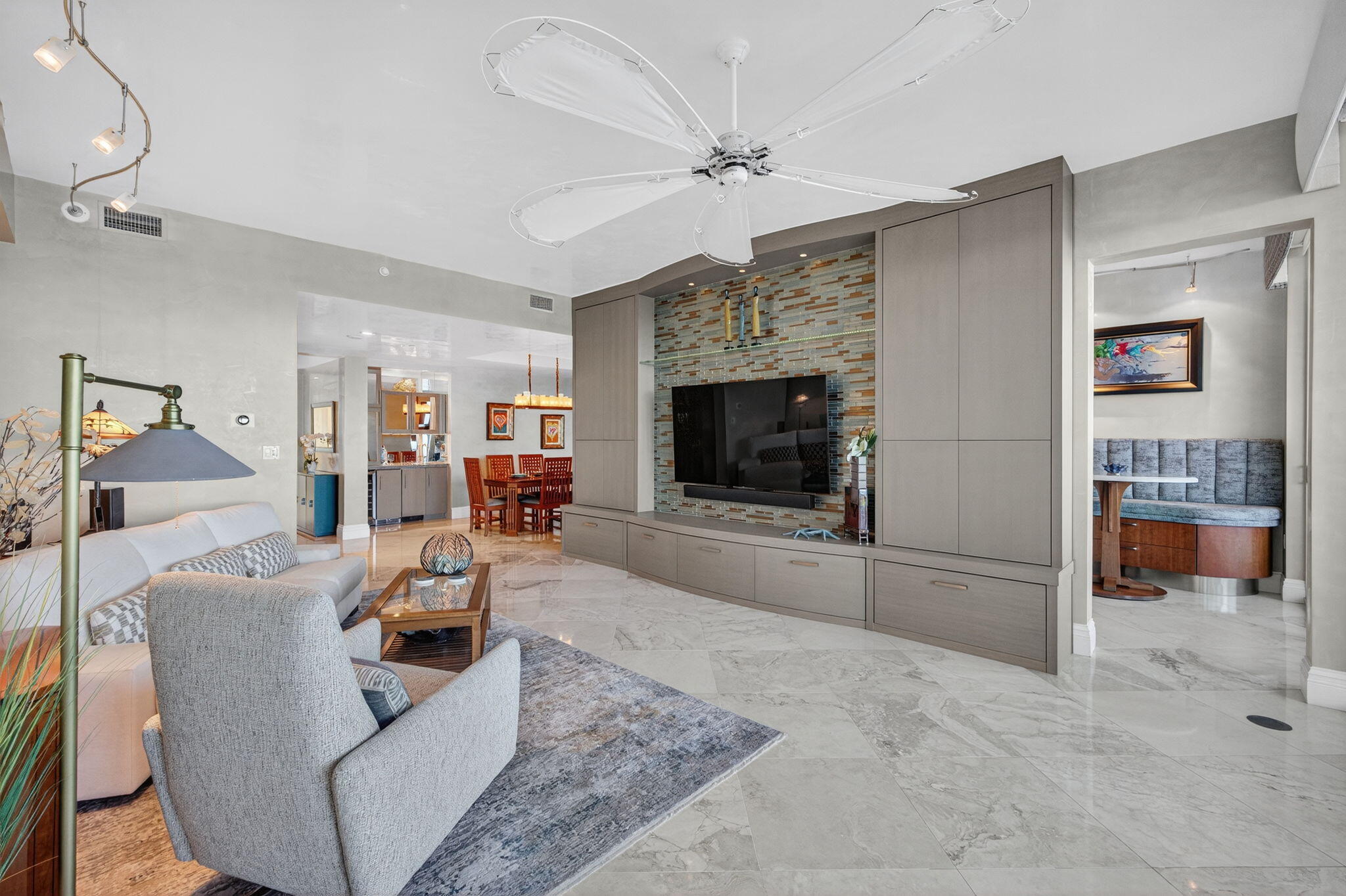 AQUAZUL CONDO - Residential