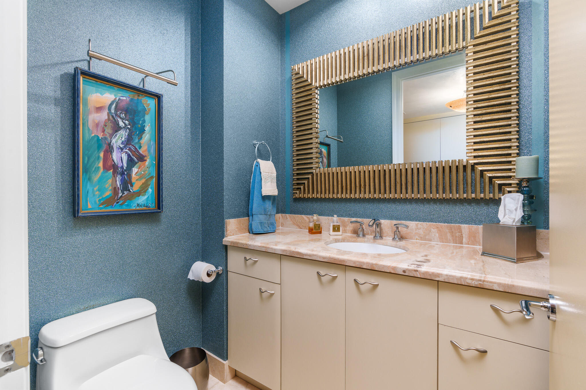 AQUAZUL CONDO - Residential