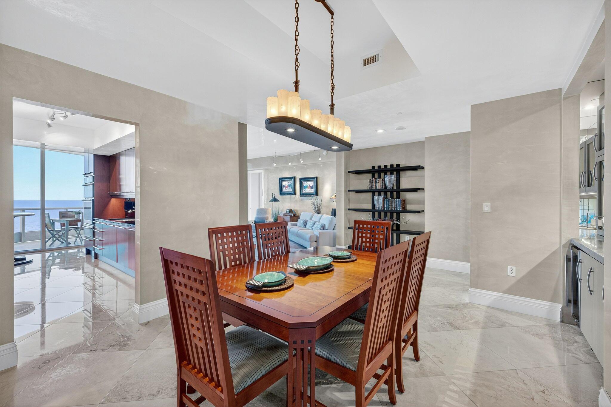 AQUAZUL CONDO - Residential