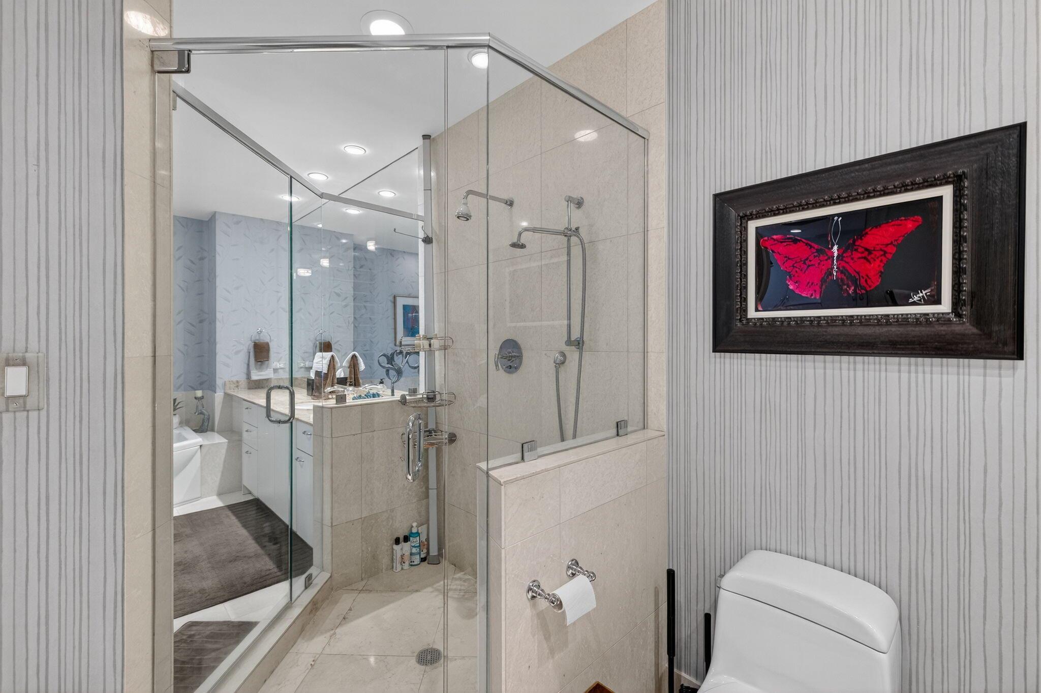 AQUAZUL CONDO - Residential