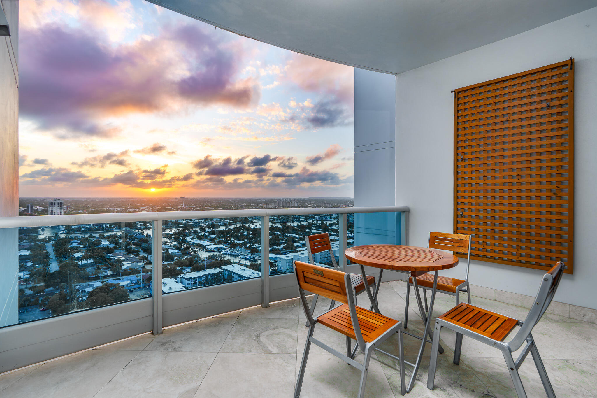 AQUAZUL CONDO - Residential