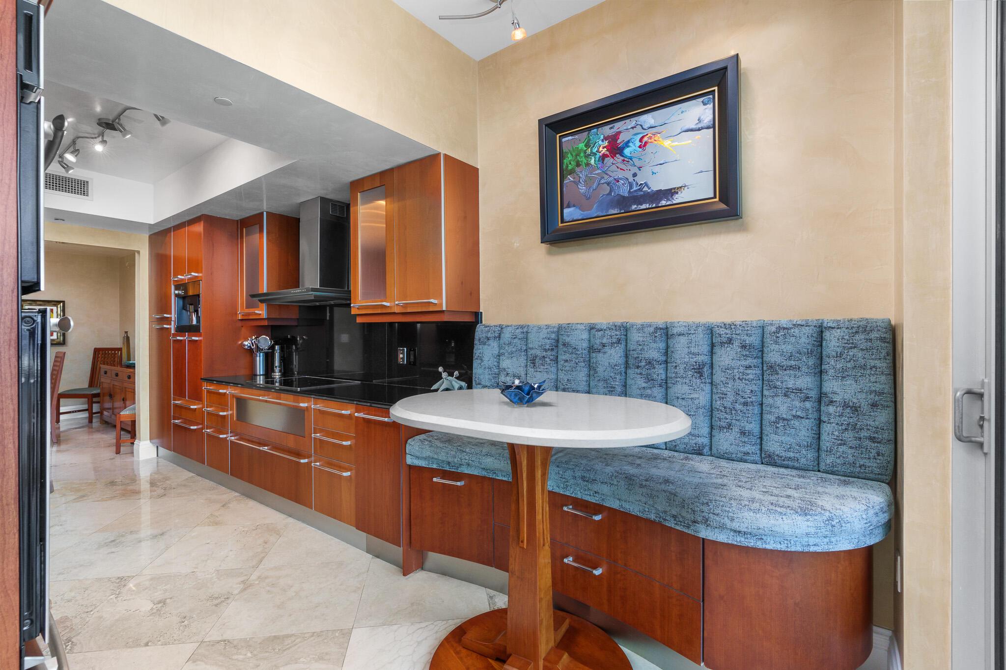 AQUAZUL CONDO - Residential
