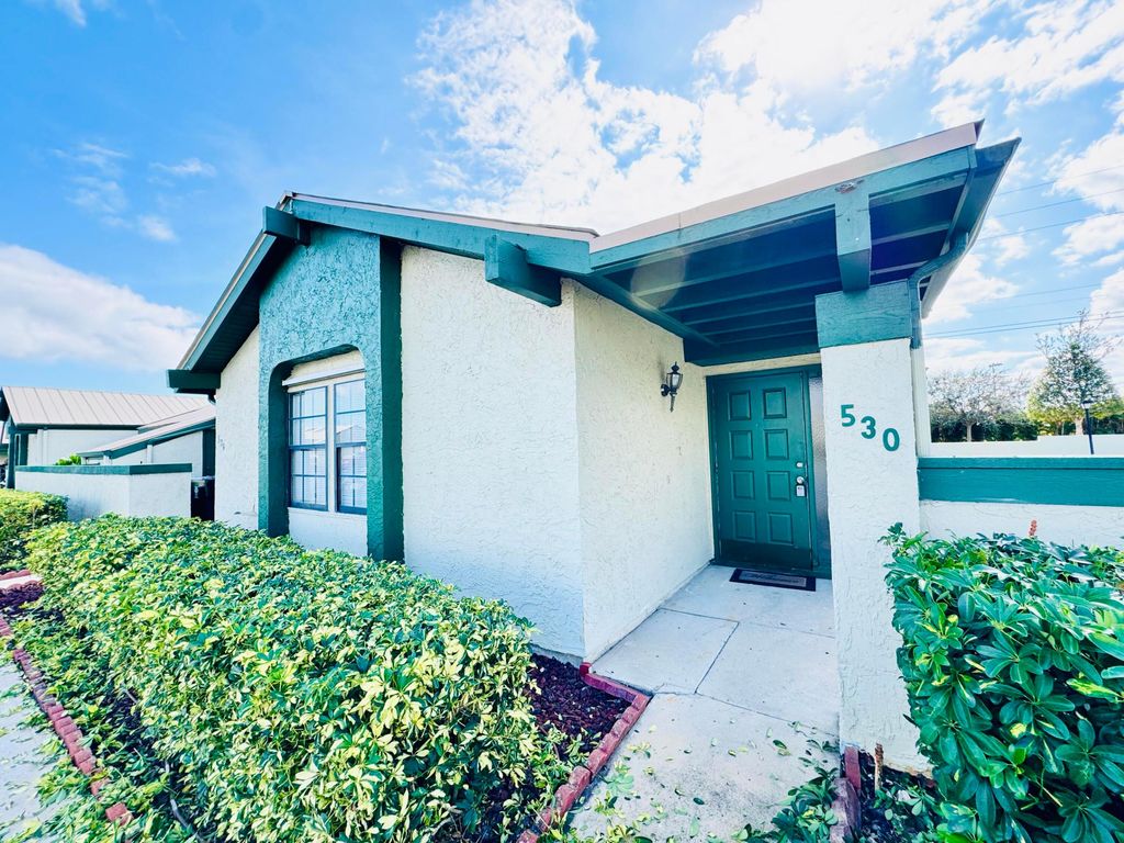 Photo of 530 SW Sara Boulevard, Port Saint Lucie, FL 34953 (MLS # R11043609)