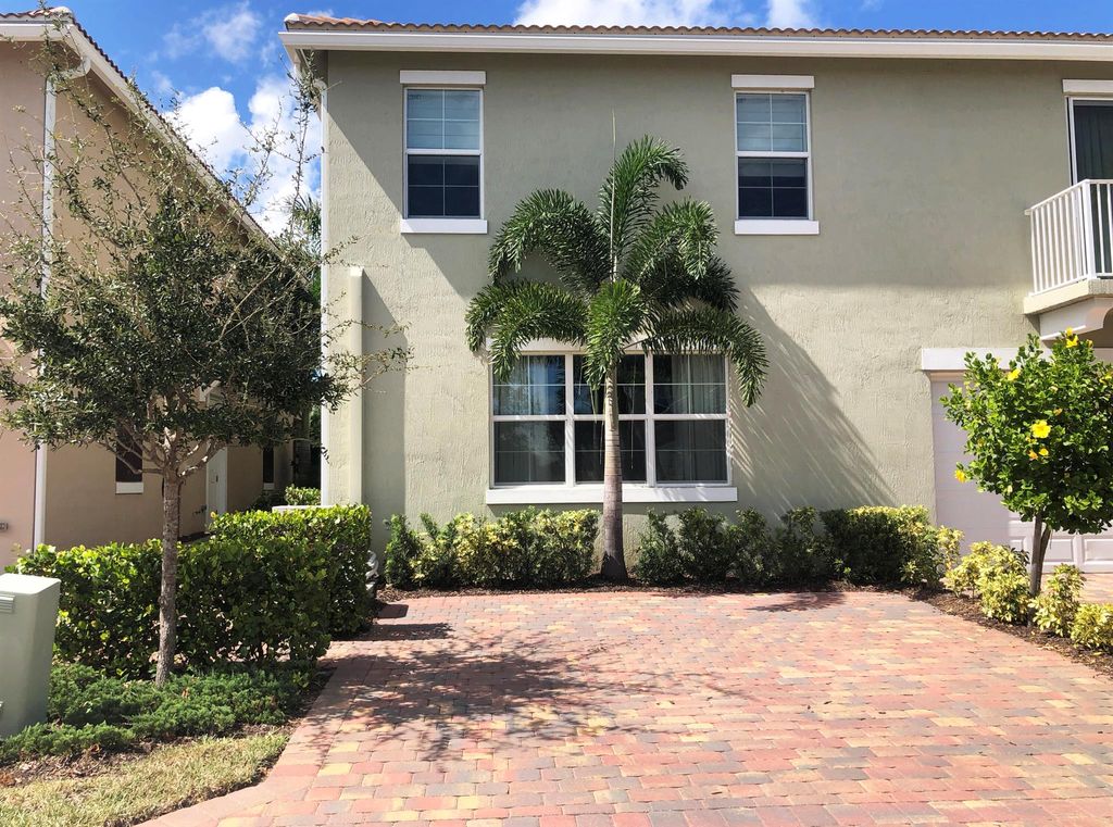Photo of 1072 Community Drive, Jupiter, FL 33458 (MLS # R11086914)