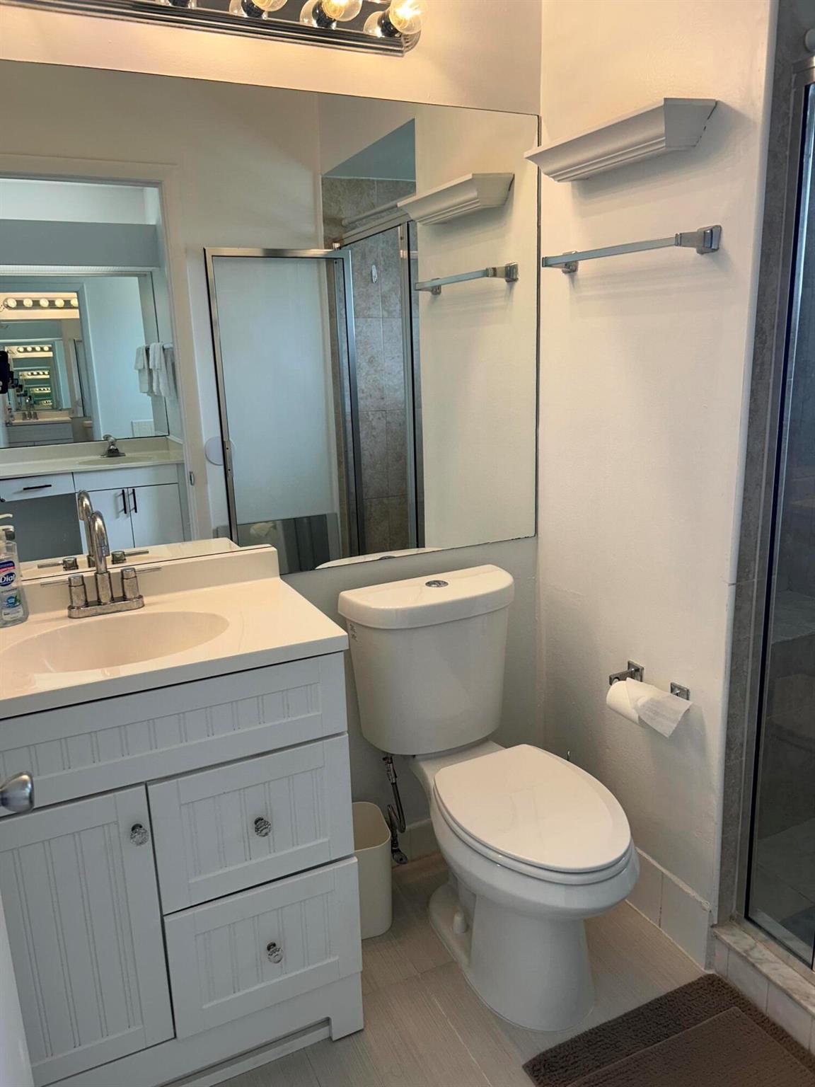 ABERDEEN 4 - Residential