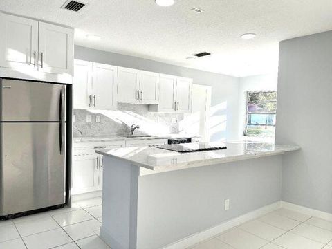 354 NW 42nd Street Boca Raton FL 33431