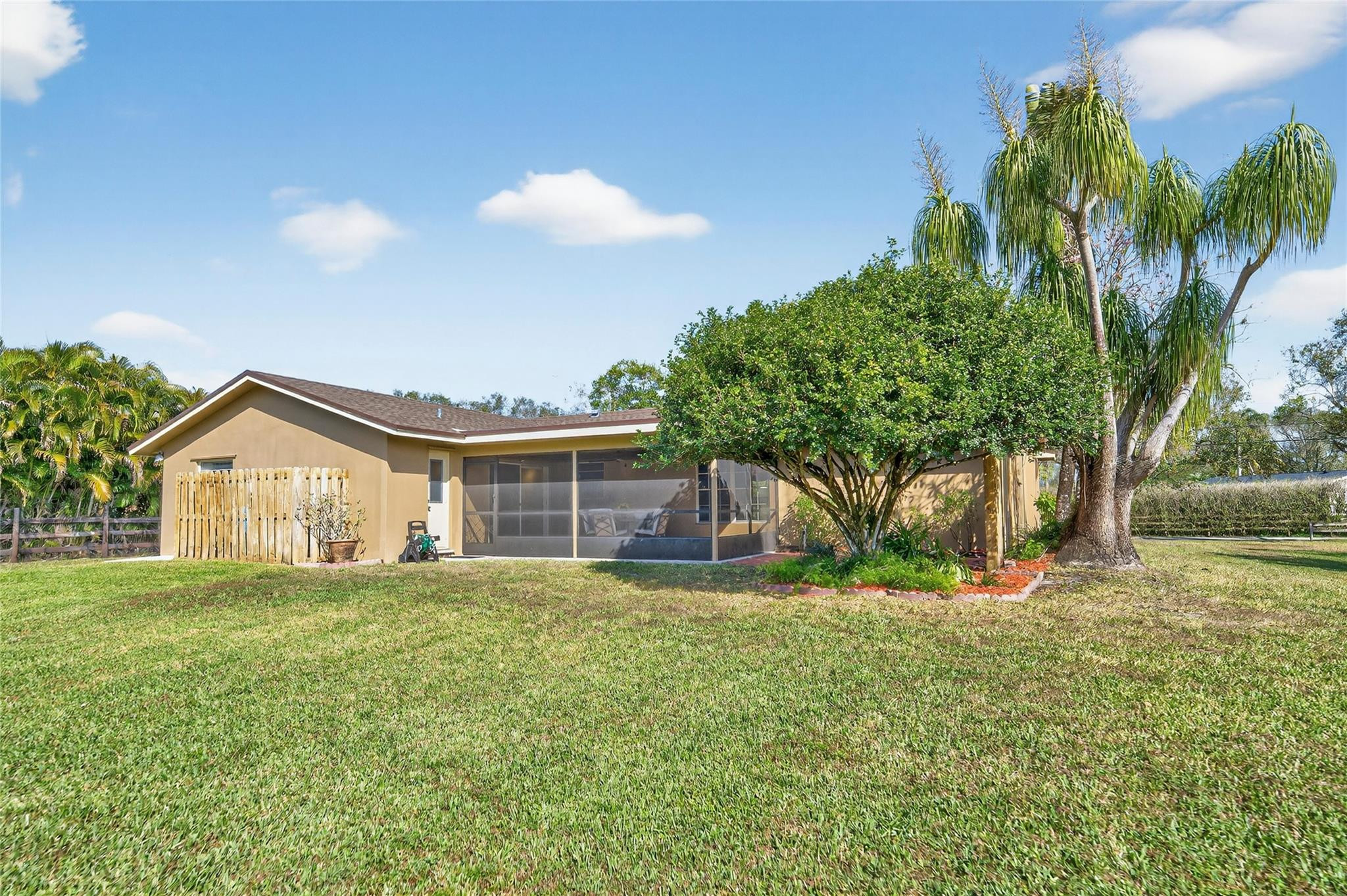 OAKHILL/FLORIDA FRUITLANDS - Residential