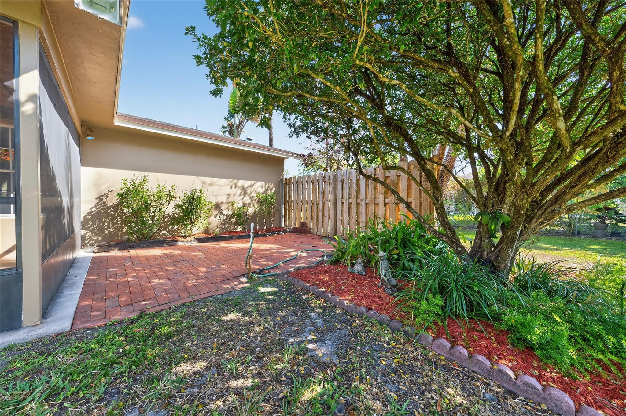 OAKHILL/FLORIDA FRUITLANDS - Residential