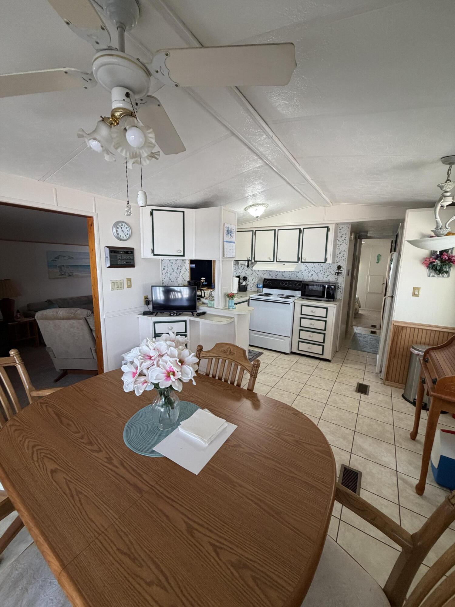 ANCIENT OAKS RV RESORT NO. 1 - Residential