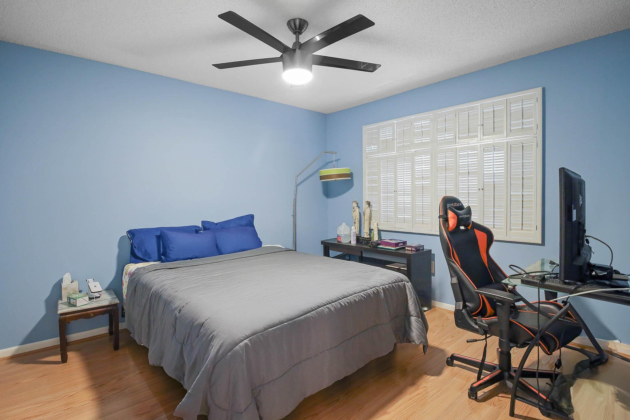 FOUNTAINS OF PALM BEACH C - Residential