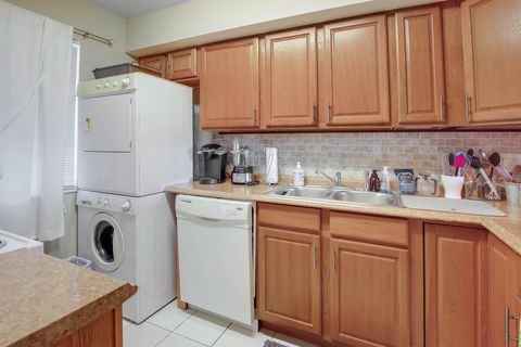 Tiny photo for 4822 Esedra Court #303, Lake Worth, FL 33467 (MLS # R11140091)