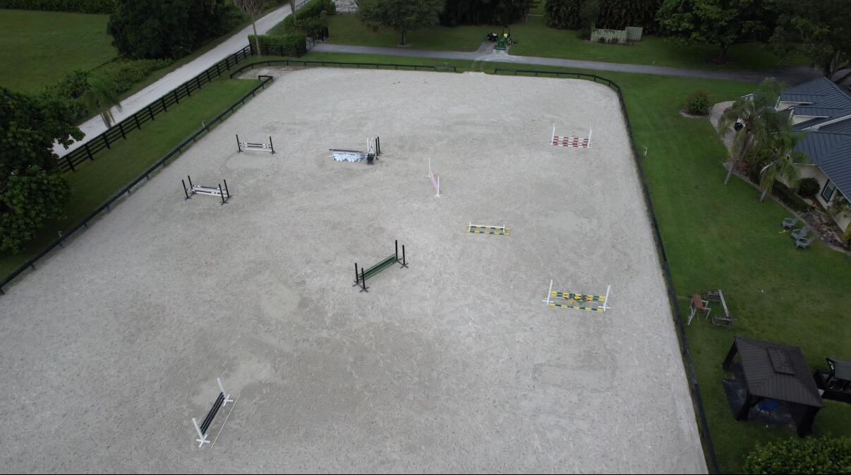 LOXAHATCHEE GROVES - Residential Lease