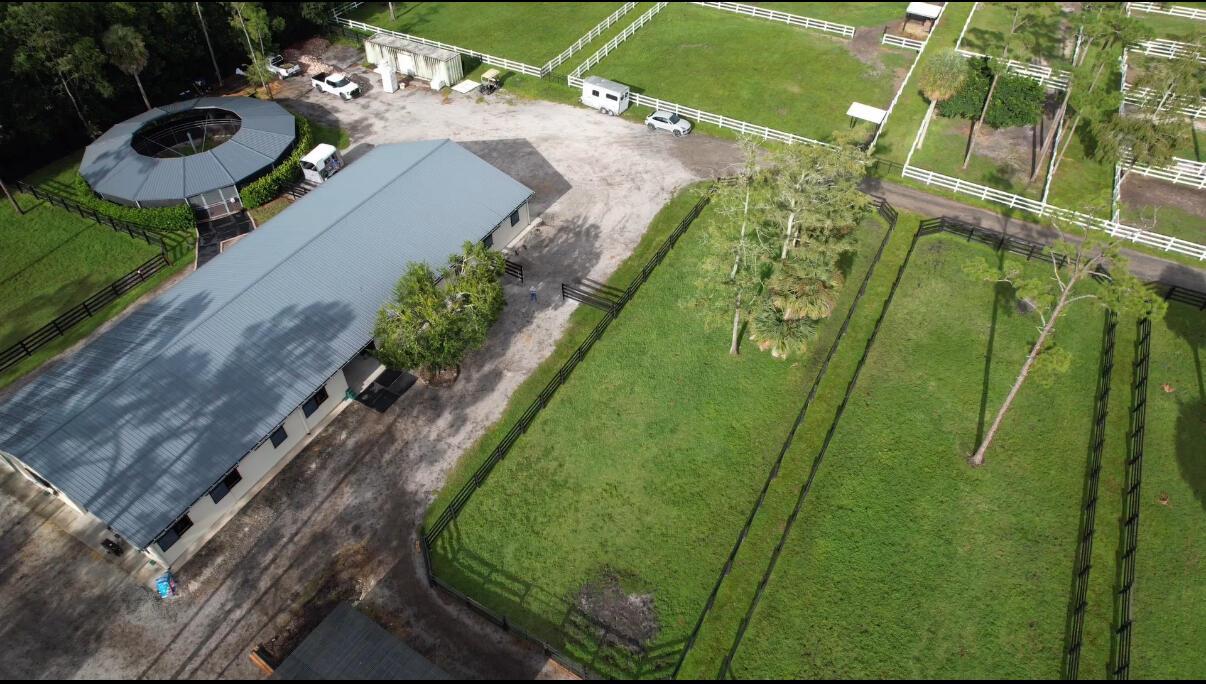 LOXAHATCHEE GROVES - Residential Lease