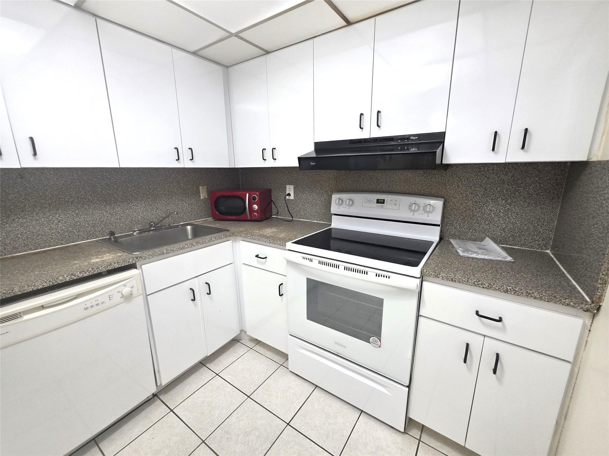 Welcome to this beautifully maintained 1-bedroom, 1-bathroom condo on the 5th floor, offering serene views of the sparkling community pool. Bright and full of natural light, this charming unit combines comfort, style, and functionality—perfect for relaxing or entertaining.
Located in a highly desirable community in Miami-Dade County, this condo sits within a gated, family-friendly neighborhood known for its safety and tranquility. Residents enjoy convenient amenities, including a community laundry facility and well-kept common areas.
This condo checks all the boxes. Don’t miss your chance to own a piece of paradise—schedule your private showing today!