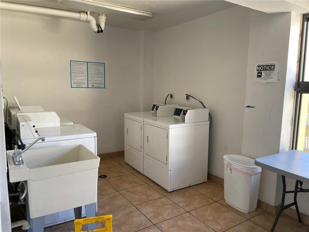 Parkway Towers Condo Bldg - Residential Lease