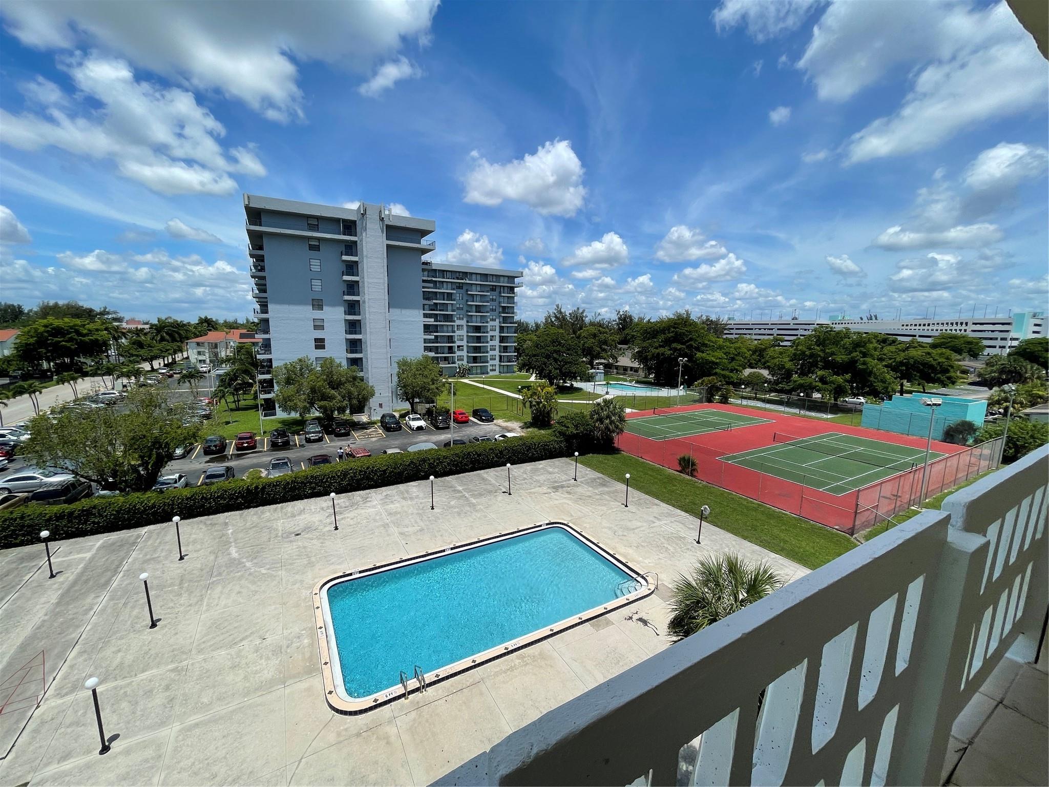 Parkway Towers Condo Bldg - Residential Lease