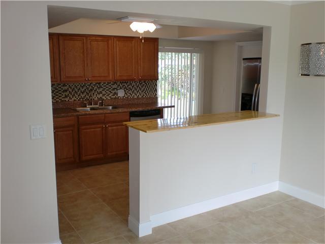 SANDALFOOT COVE SEC 2 - Residential Lease