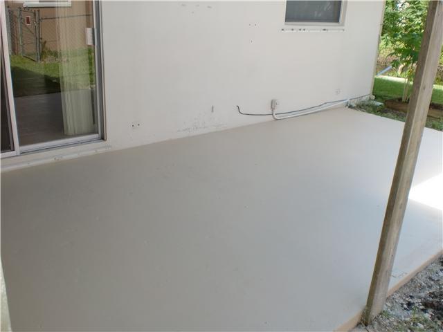 SANDALFOOT COVE SEC 2 - Residential Lease