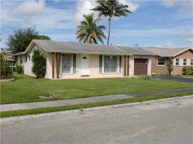 SANDALFOOT COVE SEC 2 - Residential Lease