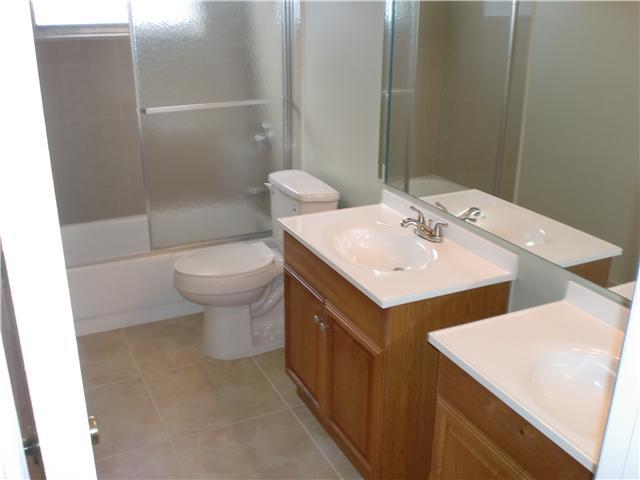 SANDALFOOT COVE SEC 2 - Residential Lease