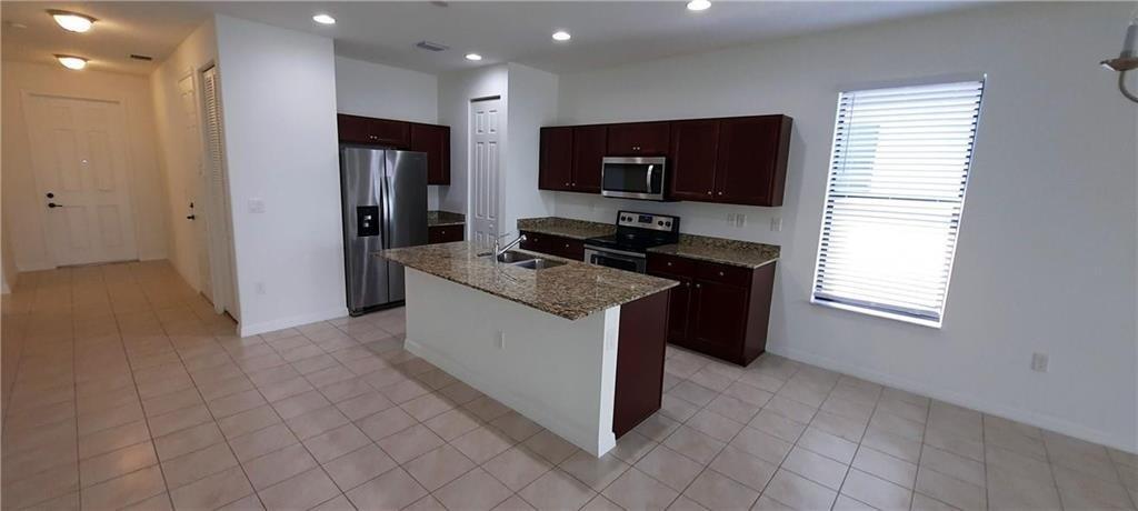 COQUINA MAPLE RIDGE PH 3 - Residential