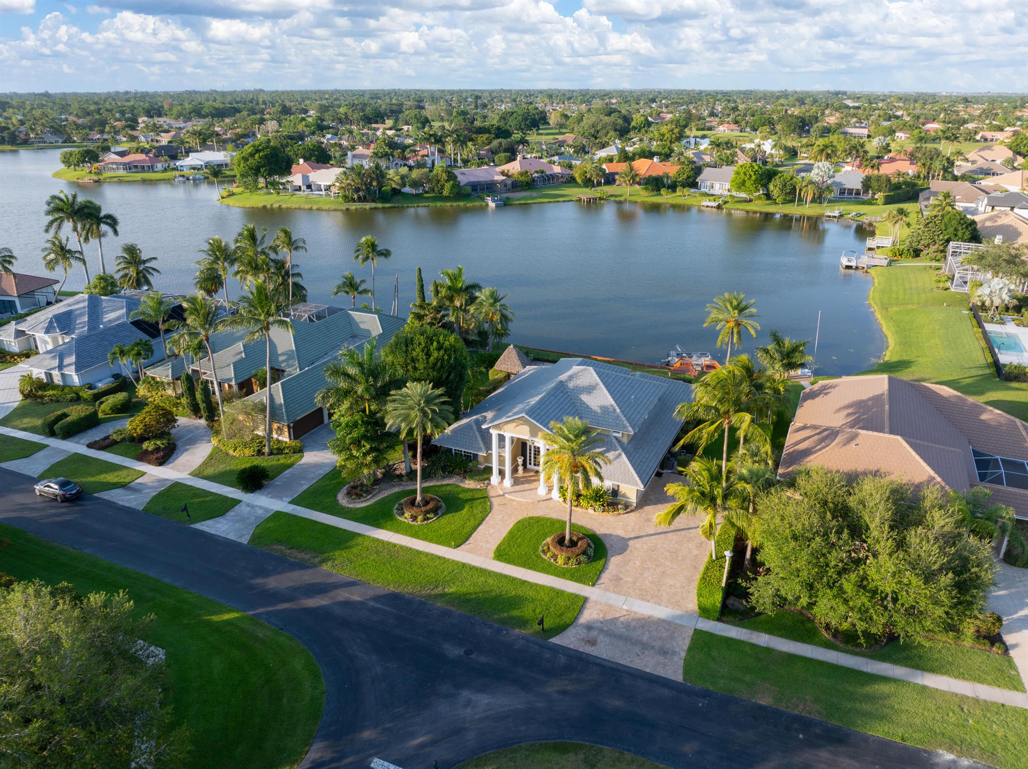 GREENVIEW COVE OF WELLING - Residential Lease