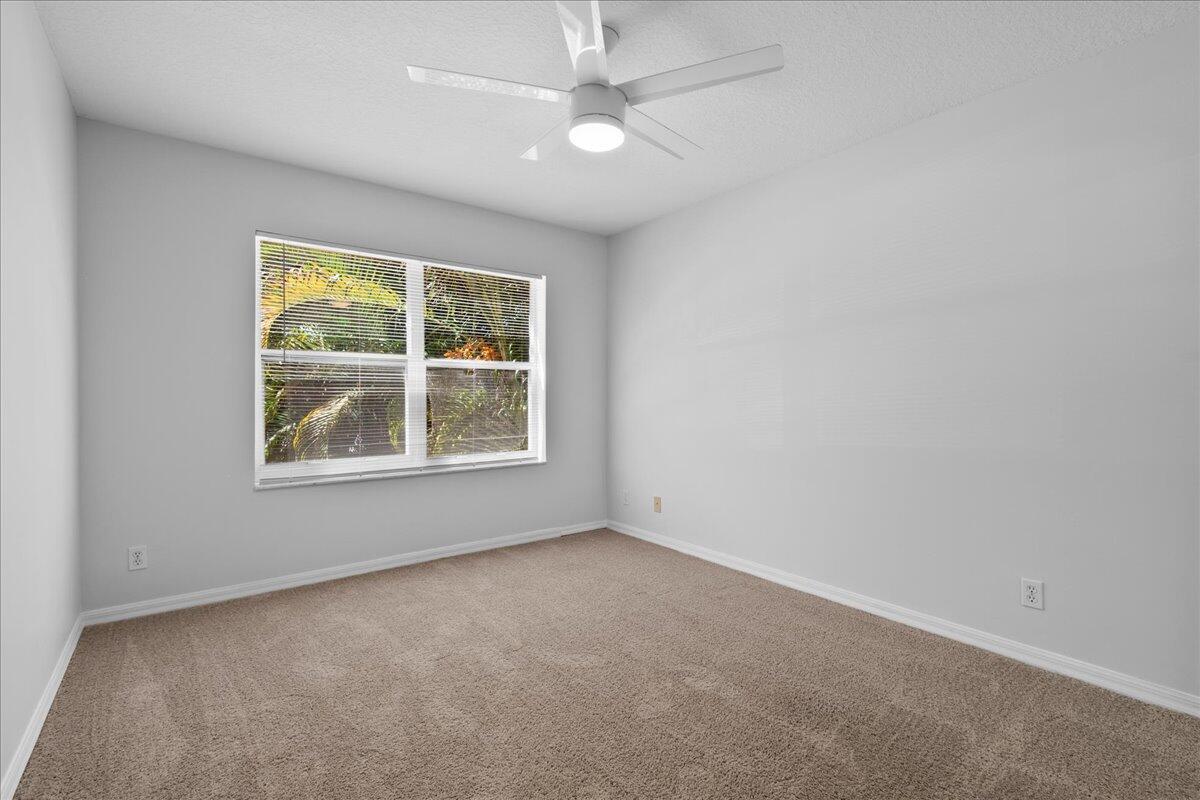 WOODBINE PAR E - Residential Lease