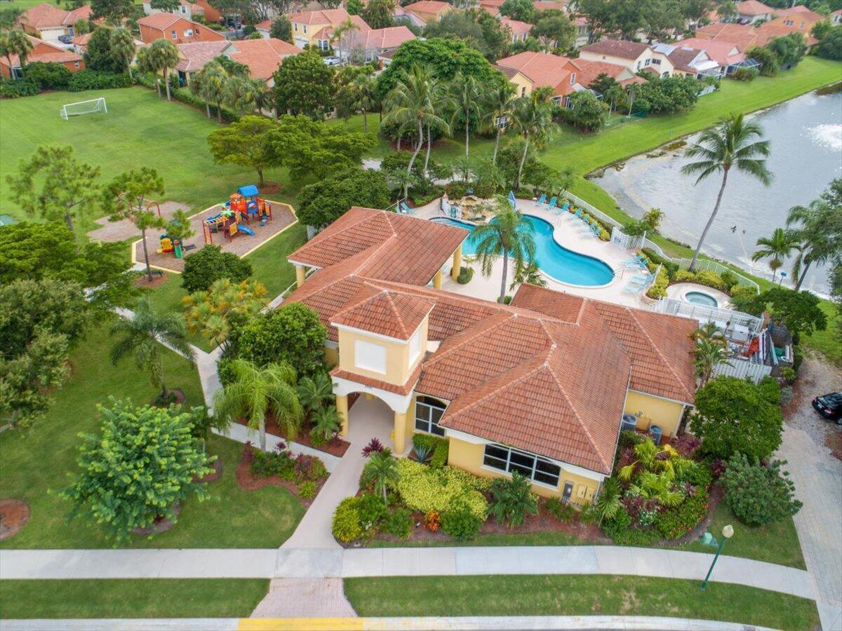 WOODBINE PAR E - Residential Lease