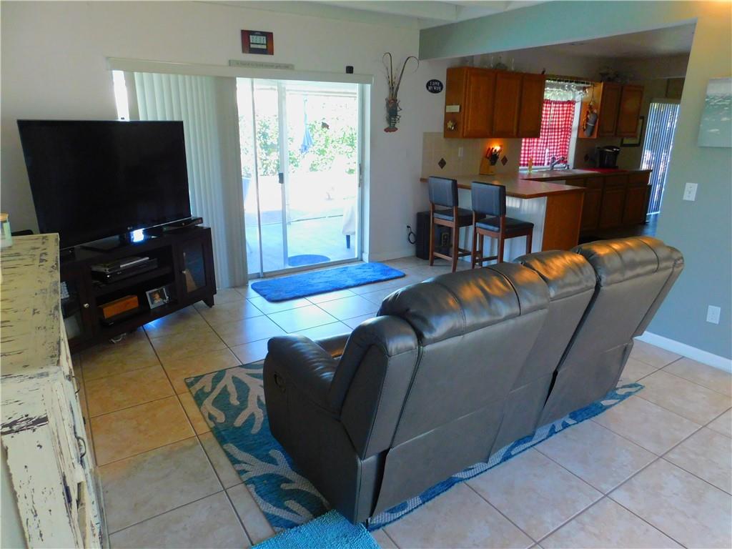 Westchester 72-43 B - Residential