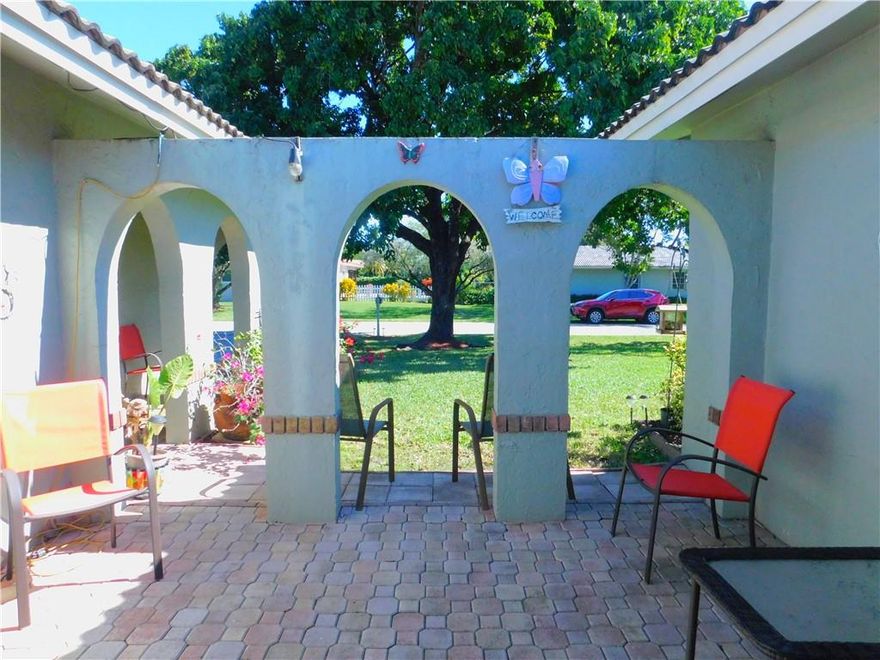 A new owner will not have to do anything to this well maintained pool home with an open air front courtyard. Every inch of this home has been taken great care of. Pleasing to the eye kitchen, inviting Family Room and a nice flow to the floor plan. Only a few like it in the infamous Westchester Community of Coral Springs. Accordion Shutters, nice size pool PLUS yard. Per Seller, AC 1 year young with 10 year warranty, Water Heater about 7-8 years, Pool was redone 8 years ago. Real wood burning fireplace, washer is 8 months young, dryer is 1 and a half year young and electric panel is up to code. The window hurricane shutters are one year young. Front yard is shaded by mature trees. Westchester is known for its great schools, doggy park, ice rinks, water and tennis complexes and much more!!