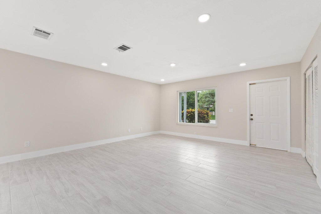 Photo of 1742 SE Burgundy Lane, Port Saint Lucie, FL 34952 (MLS # R11003745)
