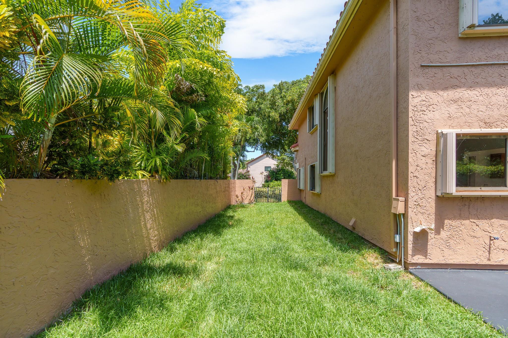 The Villages Of Hillsboro - Residential