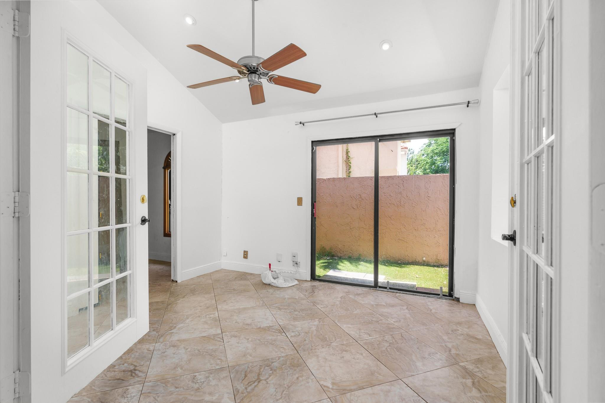 The Villages Of Hillsboro - Residential