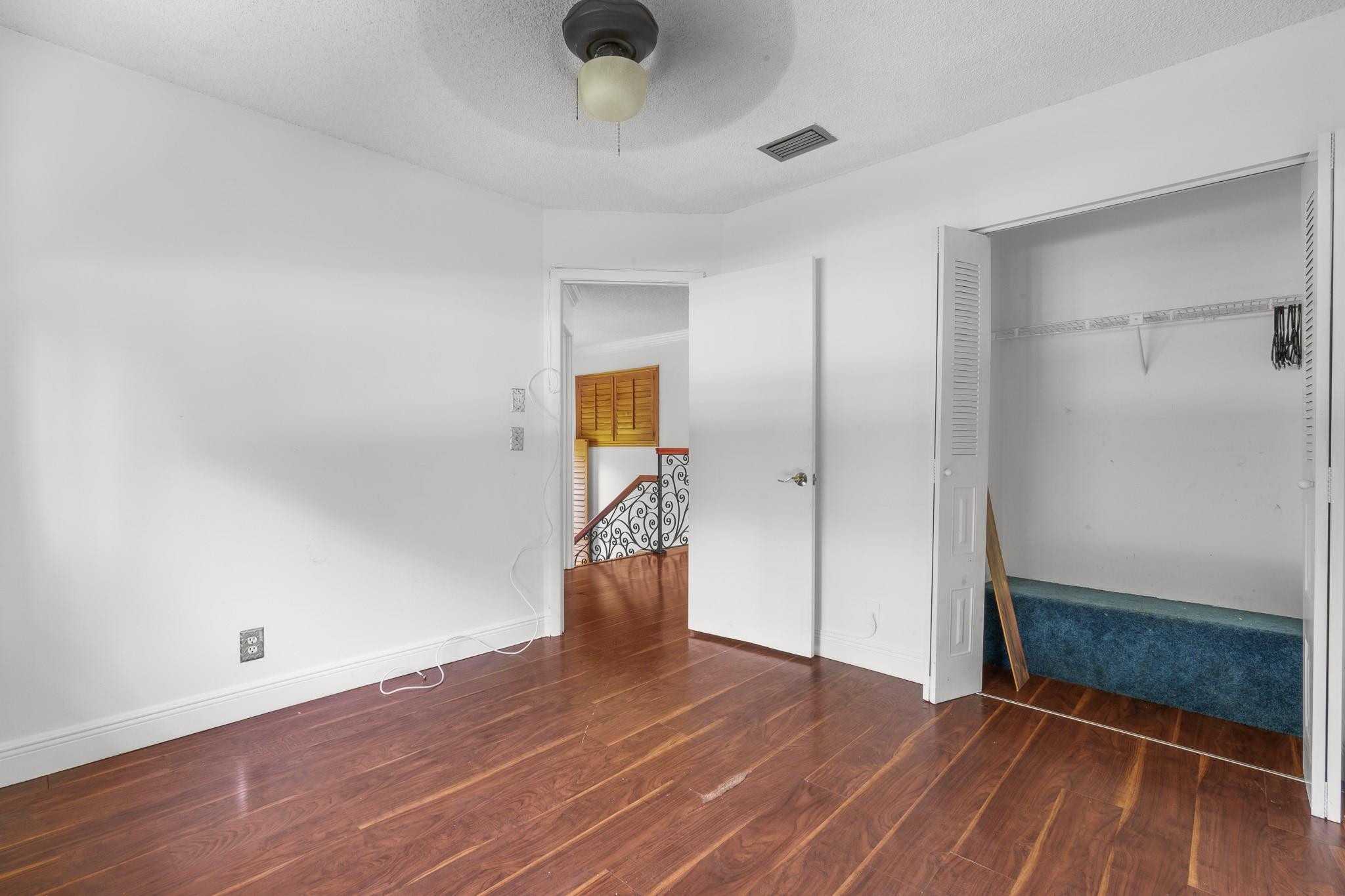 The Villages Of Hillsboro - Residential