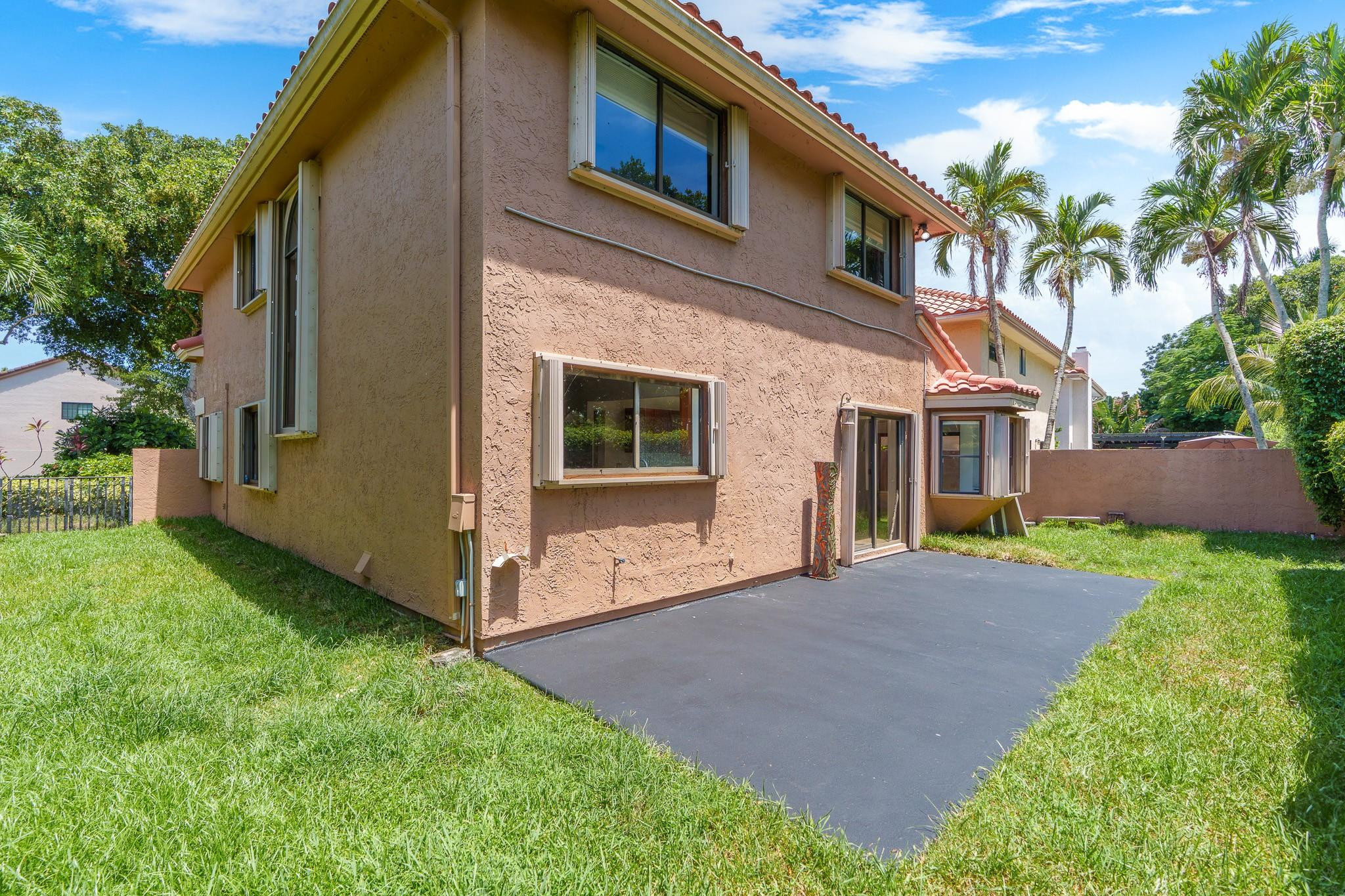 The Villages Of Hillsboro - Residential