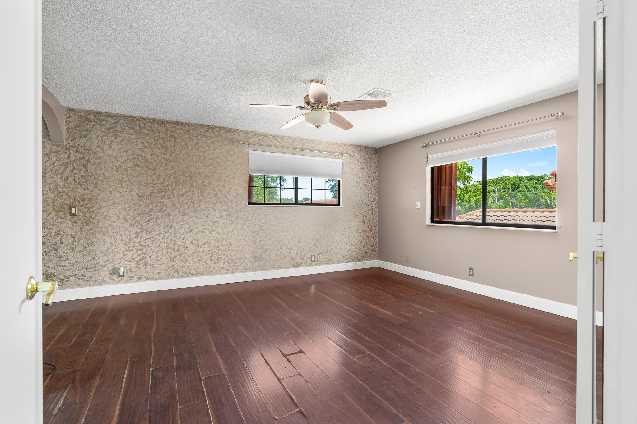 The Villages Of Hillsboro - Residential