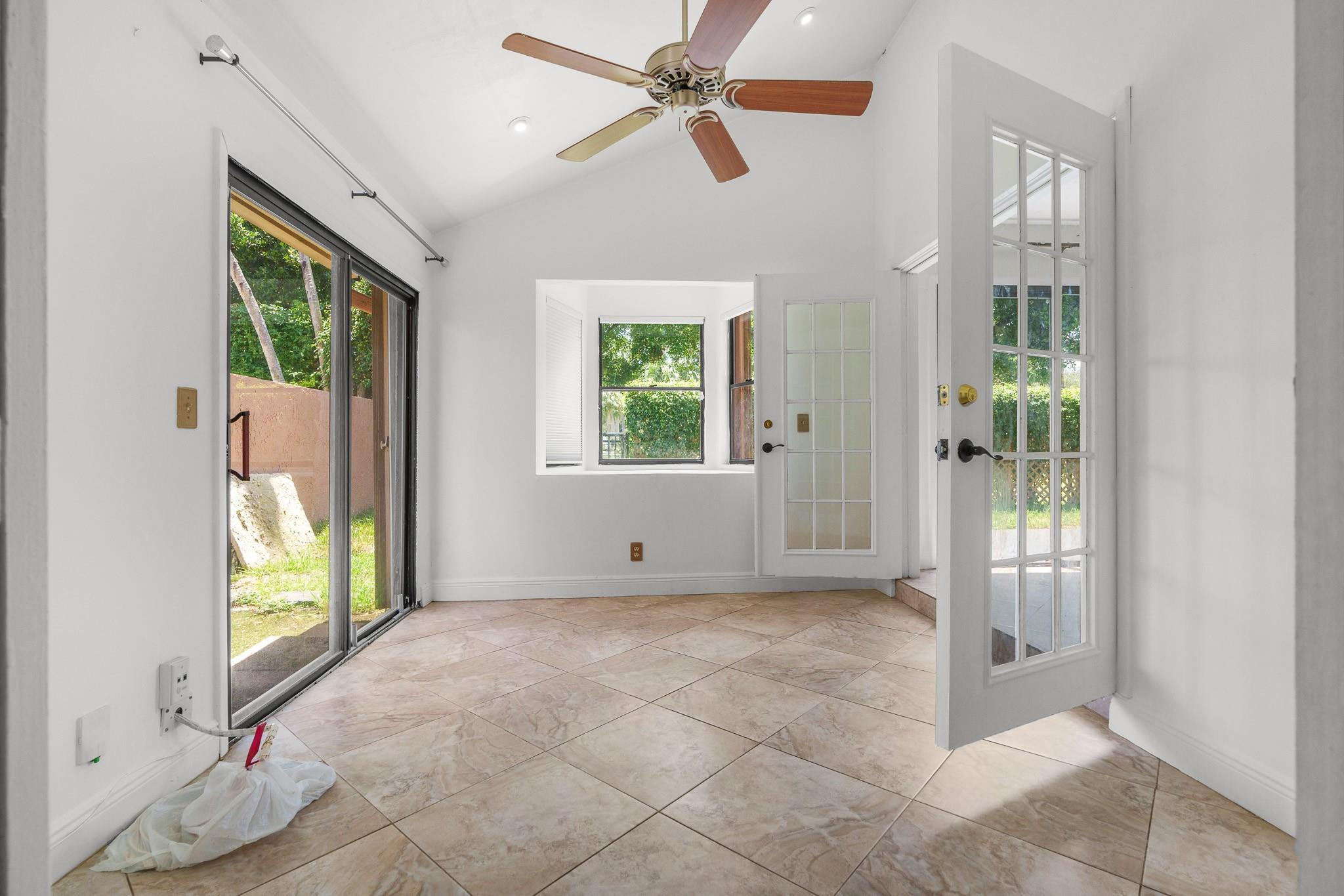 The Villages Of Hillsboro - Residential