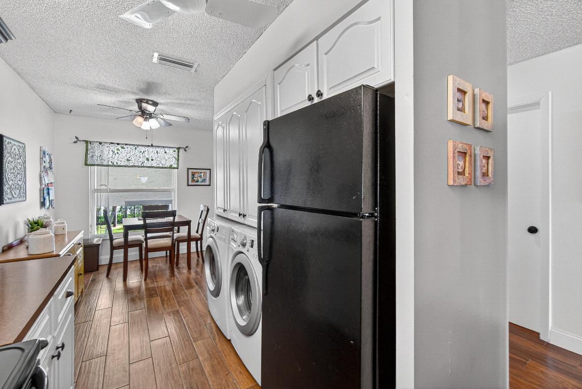 PALM GREENS AT VILLA DEL RAY CONDO - Residential