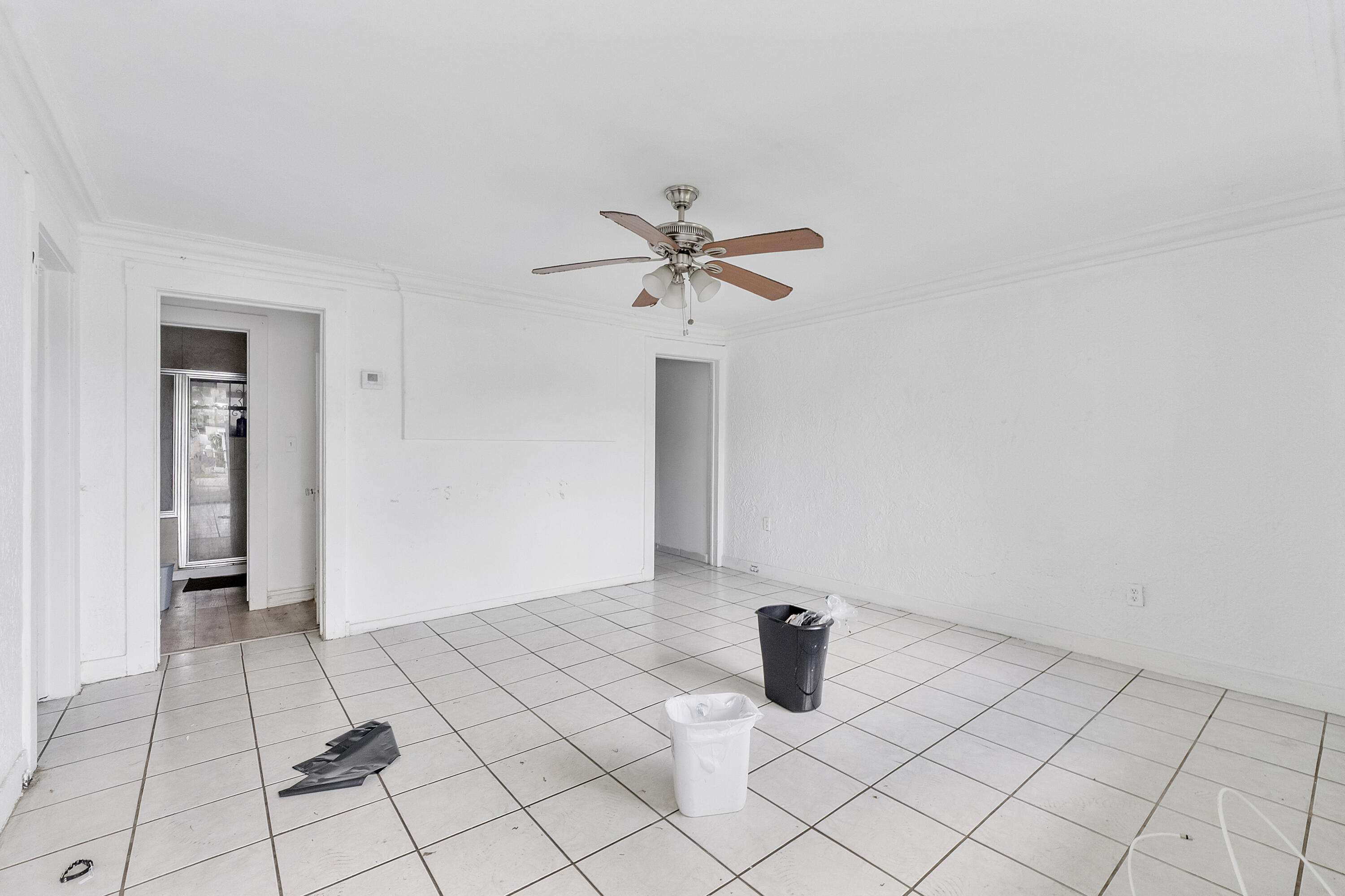 2476 NW 15th Street