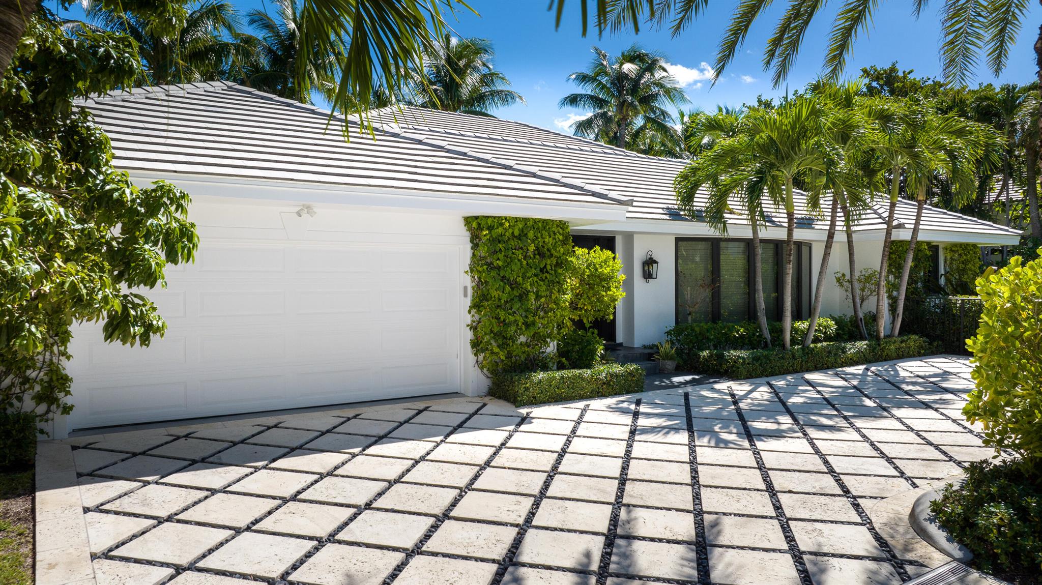 ESPLANADE ESTATES - Residential